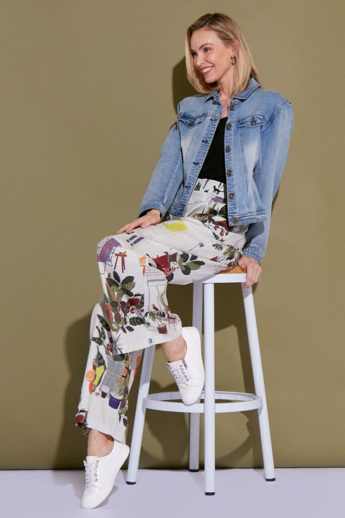 Floral Straight-Leg Pants with a Denim Jacket