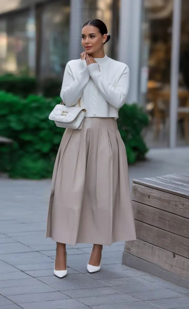 Use a Structured Handbag