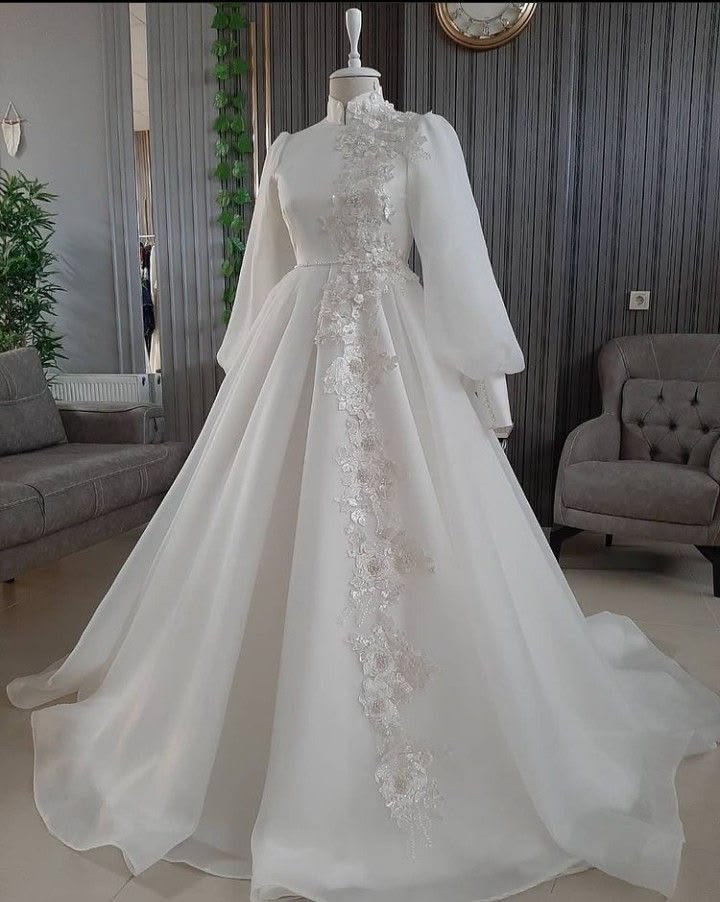 Floral Lace Wedding Dress